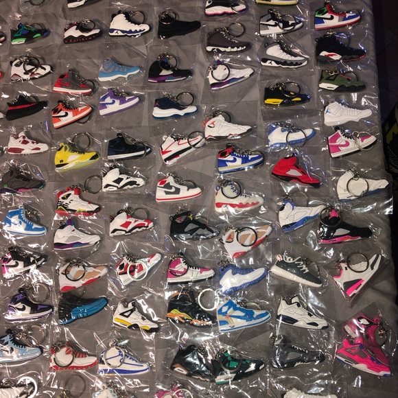 Nike key chain 2D - Picture 1 of 5